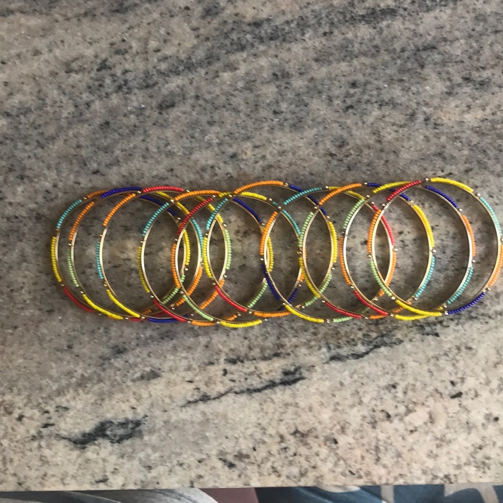 Fun bangle bracelets - Picture 3 of 4